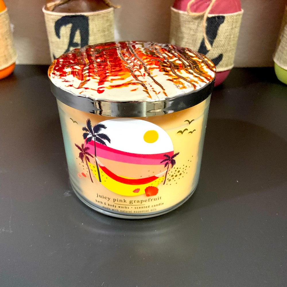 Juicy Pink Grapefruit 3 wick Candle